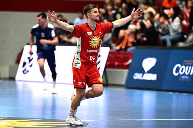 08-03-2024 pmk NH105978 Handball Herren 2.Bundesliga Saison 2023 2024 Merkur-Arena Luebbecke TuS-N-Luebbecke - 1.VfL Potsdam Tim Roman WIEHLING (96) Luebbecke