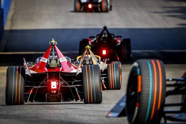 Bilder des Jahres 2024, Sport 03 März Sport Themen der Woche KW11 22 ROWLAND Oliver (gbr), Nissan Formula E Team, Nissan e-4ORCE 04, action during the 2024 Sao Paulo ePrix, 3rd meeting of the 2023-24 ABB FIA Formula E World Championship, WM, Weltmeisterschaft on the Sao Paulo Street Circuit from March 24 to 26, 2024 in Sao Paulo, Brazil - 2024 FORMULA E SAO PAULO ePRIX DPPI Panoramic  05702