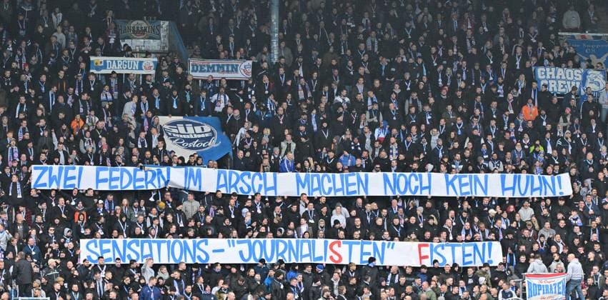 16.03.2024 - Fussball - Saison 2023 2024 - 2. Fussball - Bundesliga - 26. Spieltag: FC Hansa Rostock FCH - SpVgg Greuther Fürth ( Kleeblatt ) - Sportfoto Zink MeZi - xmexzix - DFL regulations prohibit any use of photographs as image sequences and or quasi-video - only for editorial use - Spruchband Banner der Hansa-Fans Fanblock