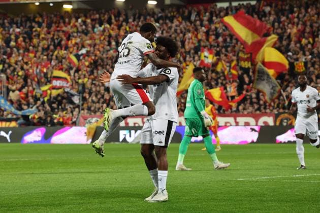 Joie de Mohamed-Ali CHO (OGC Nice) et Terem MOFFI (OGC Nice) lors du match RC Lens - OGC Nice, Ligue 1, stade Bollaert-Delelis, le 16 mars 2024 FOOTBALL : RC LENS vs NICE - LIGUE 1 - 16 03 2024 LaurentSanson Panoramic 