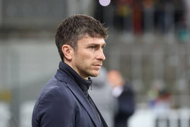 Florent GHISOLFI (Directeur Sportif OGC Nice) lors du match RC Lens - OGC Nice, Ligue 1, stade Bollaert-Delelis, le 16 mars 2024 FOOTBALL : RC LENS vs NICE - LIGUE 1 - 16 03 2024 LaurentSanson Panoramic 