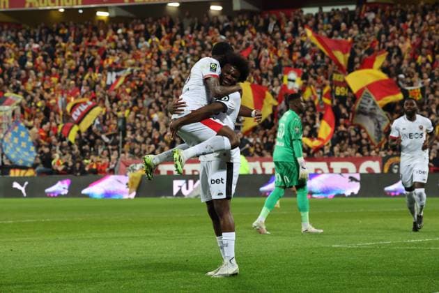 Joie de Terem MOFFI (OGC Nice) et Mohamed-Ali CHO (OGC Nice) lors du match RC Lens - OGC Nice, Ligue 1, stade Bollaert-Delelis, le 16 mars 2024 FOOTBALL : RC LENS vs NICE - LIGUE 1 - 16 03 2024 LaurentSanson Panoramic 