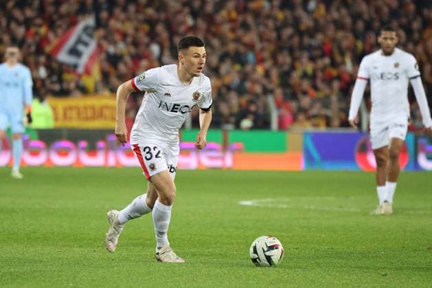 Tom LOUCHET (OGC Nice) lors du match RC Lens - OGC Nice, Ligue 1, stade Bollaert-Delelis, le 16 mars 2024 FOOTBALL : RC LENS vs NICE - LIGUE 1 - 16 03 2024 LaurentSanson Panoramic 