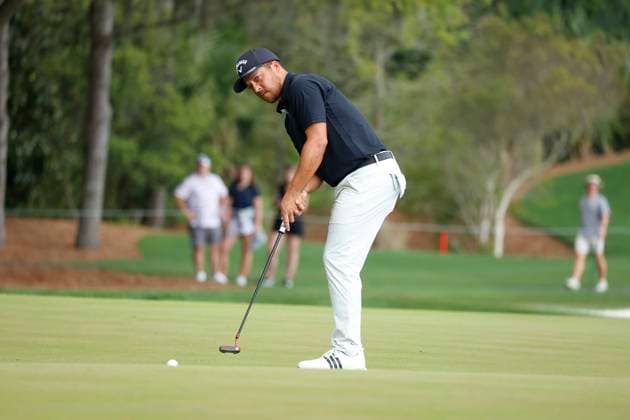 PONTE VEDRA BEACH, FL - MARCH 16: PGA, Golf Herren golfer Xander Schauffele putts on the 3rd hole during the third round of The Players Championship on March 16, 2024, at TPC Sawgrass in Ponte Vedra Beach, Florida. (Photo by Brian Spurlock Icon Sportswire) GOLF: MAR 16 PGA THE PLAYERS Championship EDITORIAL USE ONLY Icon24031613