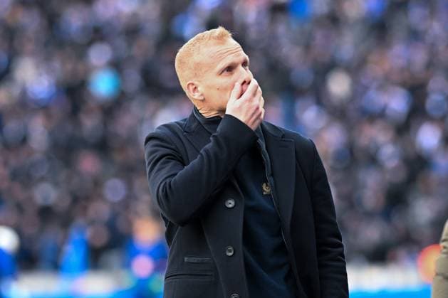 2. Bundesliga - Hertha BSC Berlin - FC Schalke 04 am 17.03.2024 im Olympiastadion in Berlin Trainer Karel Geraerts (FC Schalke 04) unzufrieden, enttäuscht, enttaeuscht, niedergeschlagen.
