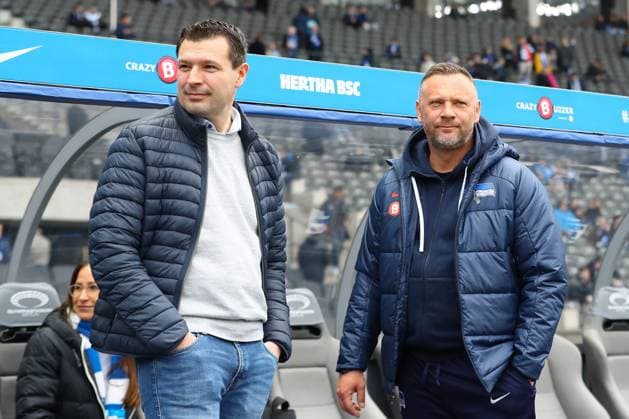 17.03.2024, xtgx, Fussball 2. Bundesliga, Hertha BSC - FC Schalke 04 emspor, v.l. Benjamin Weber (Hertha, Sportdirektor), Pal Dardai (Hertha, Trainer) (DFL DFB REGULATIONS PROHIBIT ANY USE OF PHOTOGRAPHS as IMAGE SEQUENCES and or QUASI-VIDEO) Berlin