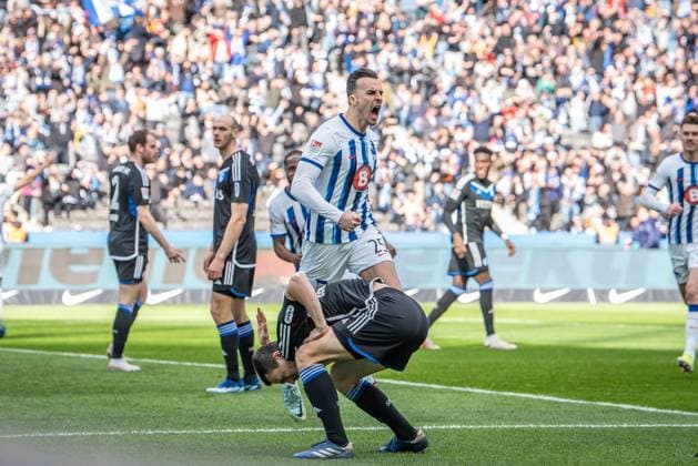 2. Fußball Bundesliga, Hertha BSC vs FC Schalke 04; Berlin, 17.03.2024 Jubel zum 1:0 durch Haris Tabakovic (Hertha BSC, 25) 2. Fußball Bundesliga, Hertha BSC vs FC Schalke 04, Olympiastadion, Berlin, 17.03.2024 DFL REGULATIONS PROHIBIT ANY USE OF PHOTOGRAPHS AS IMAGE SEQUENCES AND OR QUASI-VIDEO.