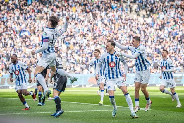 2. Fußball Bundesliga, Hertha BSC vs FC Schalke 04; Berlin, 17.03.2024 Jubel zum 1:0 durch Haris Tabakovic (Hertha BSC, 25), Fabian Reese (Hertha BSC, 11), Ibrahim Maza (Hertha BSC, 30) 2. Fußball Bundesliga, Hertha BSC vs FC Schalke 04, Olympiastadion, Berlin, 17.03.2024 DFL REGULATIONS PROHIBIT ANY USE OF PHOTOGRAPHS AS IMAGE SEQUENCES AND OR QUASI-VIDEO.