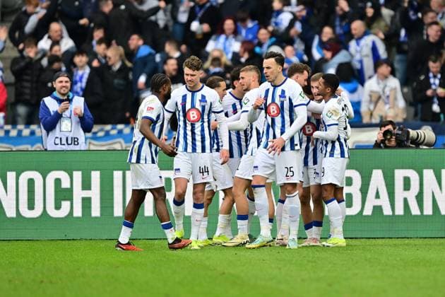 Marten Winkler (Hertha BSC, 22) Torschuss zum 4:2, jubelt, Hertha BSC Berlin, jubelt, GER, Hertha BSC vs. Schalke 04, Fussball Herren, 2. Bundesliga, Saison 2023 2024, 26. Spieltag, 17.03.2024. (DFL REGULATIONS PROHIBIT ANY USE OF PHOTOGRAPHS AS IMAGE SEQUENCES AND OR QUASI - VIDEO). GER, Hertha BSC vs. Schalke 04, Fussball Herren, 2. Bundesliga, Saison 2023 2024, 26. Spieltag, 17.03.2024. Berlin