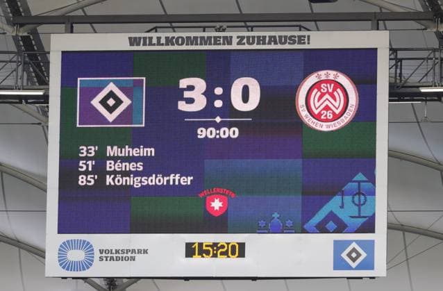 GER, 2. Liga, Hamburger SV vs. SV Wehen Wiesbaden 17.03.2024, Volksparkstadion, Hamburg, GER, 2. Liga, Hamburger SV vs. SV Wehen Wiesbaden im Bild picture shows Anzeigentafel Endstand Spielstand Feature, Impression 3:0