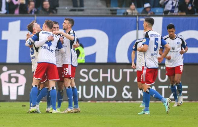 Fussball - 2. BL - Hamburger SV - SV Wehen Wiesbaden - 17.03.24, 1:0 durch Miro Muheim (HSV), -