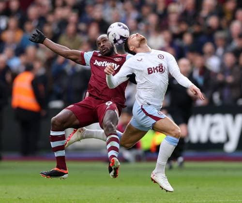 Bilder des Jahres 2024, Sport 03 März Sport Themen der Woche KW11 Sport Bilder des Tages London, England, 17th March 2024. West Ham United s Michail Antonio with Matty Cash of Aston Villa during the Premier League match at the London Stadium, London. Picture credit should read: David Klein Sportimage EDITORIAL USE ONLY. No use with unauthorised audio, video, data, fixture lists, club league logos or live services. Online in-match use limited to 120 images, no video emulation. No use in betting, games or single club league player publications. SPI-3017-0030
