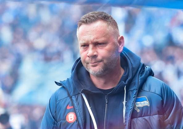 Fussball 2. Bundesliga, Hertha BSC - FC Schalke 04 17.03.2024, xdanx, Fussball 2. Bundesliga, Hertha BSC - FC Schalke 04, v.l. Pal Dardai (Hertha BSC Trainer) (DFL DFB REGULATIONS PROHIBIT ANY USE OF PHOTOGRAPHS as IMAGE SEQUENCES and or QUASI-VIDEO) Foto: Daniel Lakomski Mix1 Berlin Olympiastadion Berlin Berlin Deutschland (DE)