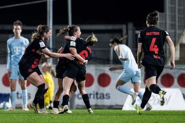 GOOGLE PIXEL Frauen Bundesliga: Bayer 04 Leverkusen - 1. FC Köln; 18.03.2024 Jubel zum 2:0 durch Kristin Kögel (Bayer 04 Leverkusen, 11) GOOGLE PIXEL Frauen Bundesliga: Bayer 04 Leverkusen - 1. FC Köln, Leverkusen, Ulrich-Haberland-Stadion am 18.03.2024 DFB REGULATIONS PROHIBIT ANY USE OF PHOTOGRAPHS AS IMAGE SEQUENCES AND OR QUASI-VIDEO. Copyright: xBEAUTIFULxSPORTS Wunderlx