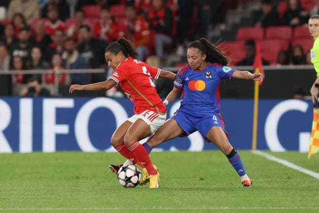 Lisbon, Portugal, Tuesday 19 March 2024 UEFA Women s Champions League 2023 24 1 4 Final SL Benfica - Olympique Lyon, Marie Alidou (SL Benfica), , Selma Bacha (Olympique Lyon), Zweikampf, Action, Aktion, Battles for the Ball Copyright: JoaquimxFerreira