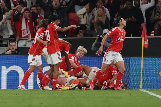 Lisbon, Portugal, Tuesday 19 March 2024 UEFA Women s Champions League 2023 24 1 4 Final SL Benfica - Olympique Lyon, SL Benfica Torjubel, Goal celebration, celebrate the goal Copyright: JoaquimxFerreira