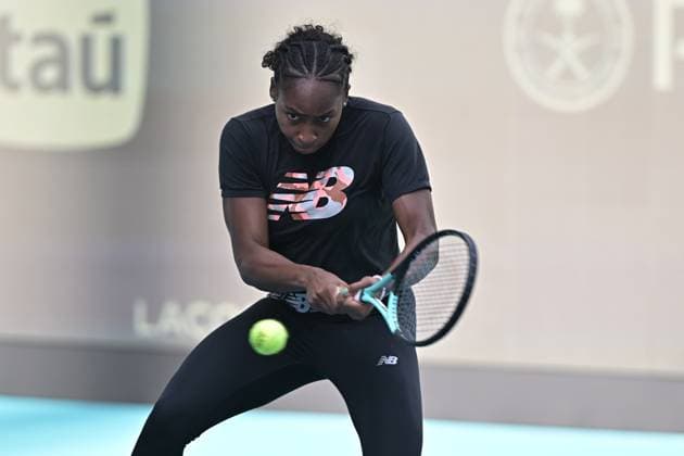 MIAMI GARDENS, FL - MARCH 19: Coco Gauff (USA) hits the ball during practice during the Miami Open on March 19, 2024, at Hard Rock Stadium in Miami Gardens, FL. (Photo by Michele Eve Sandberg Icon Sportswire)(Photo by Michele Eve Sandberg Icon Sportswire) TENNIS: MAR 19 Miami Open EDITORIAL USE ONLY Icon240304084