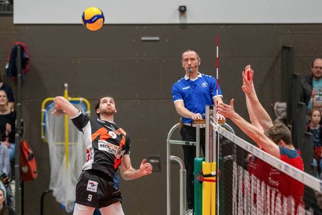 Angriff Timothee Carle (Berlin Recycling Volleys, 9) GER, Baden VOLLEYS SSC Karlsruhe vs. Berlin Recycling Volleys Volleyball, Playoff Viertelfinale, Maenner, 20.03.2024 GER, Baden VOLLEYS SSC Karlsruhe vs. Berlin Recycling Volleys Volleyball, Playoff Viertelfinale, Maenner, 20.03.2024 Karlsruhe Copyright: xEibner-Pressefoto StefanxMayerx EP_SMR