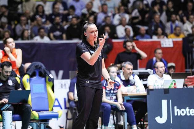 Milicic Igor (head coach Generazione Vincente Napoli Basket)b during Reale Mutua Fenera Chieri vs Viteos Neuchatel, Volleyball CEV Cup Women match in Turin, Italy, March 20 2024  Copyright: xNorbertoxMaccagno IPAxSportx xipx xx IPA_44494932 IPA_Agency_IPA44494932