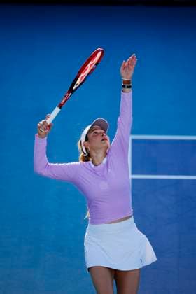 March 20, 2024, Miami, Florida, USA: Donna Vekic (Croatia) serving against Karolina Pliskova (Czech Republic) during the first round of womenÃ¢â‚¬â ¢s singles at the Miami Open tennis tournament. Vekic won the match 6-4, 2-6, 6-2. Miami USA - ZUMAd212 20240320_zsp_d212_102 Copyright: xRichardxDolex
