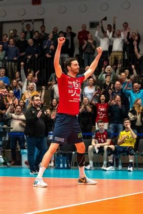 Jubel Sandmeier, Jens (BADEN VOLLEYS SSC Karlsruhe, 15), GER, Volleyball, Playoff Viertelfinale, Maenner, Baden VOLLEYS SSC Karlsruhe vs. Berlin Recycling Volleys, 20.03.2024, GER, Volleyball, Playoff Viertelfinale, Maenner, Baden VOLLEYS SSC Karlsruhe vs. Berlin Recycling Volleys, 20.03.2024 Karlsruhe Copyright: xEibner-Pressefoto StefanxMayerx EP_SMR