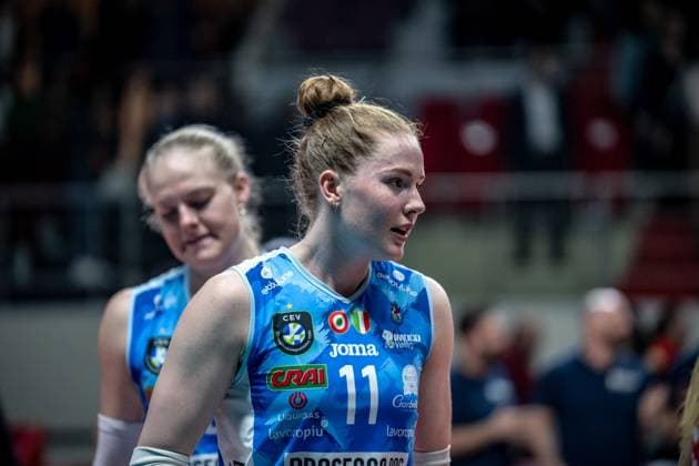 776121898 Isabelle Haak of Imoco Volley in action after the match. Eczacibasi Dynavit and Imoco Volley Conegiano faced each other in the CEV Women™s Champions League Volley Semifinal game 2, the match took place at Istanbul Burhan Felek Vestel Volleyball Hall on March 20, 2024 Istanbul Istanbul Turkey Copyright: xYagizxGurtugx