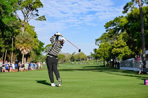 Sport Bilder des Tages PALM HARBOR, FL - MARCH 21: Sungjae Im (KOR) watches his tee shot on 14 during Rd1 of the Valspar Championship at Innisbrook Resort - Copperhead, on March 21, 2024, in Palm Harbor, Florida. (Photo by Ken Murray Icon Sportswire) GOLF: MAR 21 PGA, Golf Herren Valspar Championship EDITORIAL USE ONLY Icon2403210241