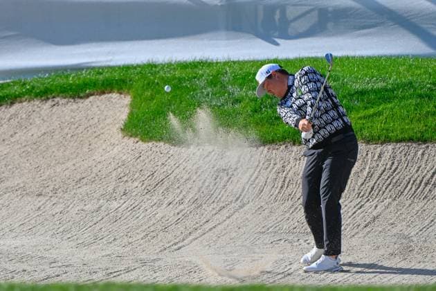 PALM HARBOR, FL - MARCH 21: Sungjae Im (KOR) hits from the trap on 14 during Rd1 of the Valspar Championship at Innisbrook Resort - Copperhead, on March 21, 2024, in Palm Harbor, Florida. (Photo by Ken Murray Icon Sportswire) GOLF: MAR 21 PGA, Golf Herren Valspar Championship EDITORIAL USE ONLY Icon2403210281
