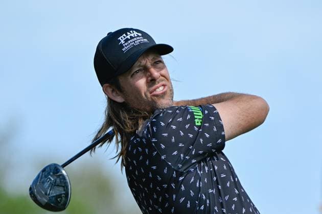 PALM HARBOR, FL - MARCH 21: Aaron Baddeley (AUS) watches his tee shot on 10 during Rd1 of the Valspar Championship at Innisbrook Resort - Copperhead, on March 21, 2024, in Palm Harbor, Florida. (Photo by Ken Murray Icon Sportswire) GOLF: MAR 21 PGA, Golf Herren Valspar Championship EDITORIAL USE ONLY Icon2403210451