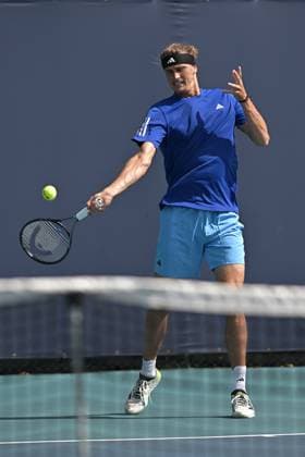 MIAMI GARDENS, FL - MARCH 21: Alexander Zverev (Germany) is seen during practice during the Miami Open on March 21, 2024, at Hard Rock Stadium in Miami Gardens, FL. (Photo by Michele Eve Sandberg Icon Sportswire) TENNIS: MAR 21 Miami Open EDITORIAL USE ONLY Icon240321030