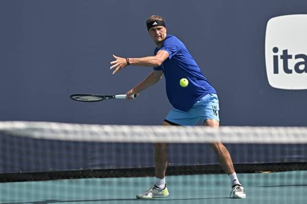 MIAMI GARDENS, FL - MARCH 21: Alexander Zverev (Germany) is seen during practice during the Miami Open on March 21, 2024, at Hard Rock Stadium in Miami Gardens, FL. (Photo by Michele Eve Sandberg Icon Sportswire) TENNIS: MAR 21 Miami Open EDITORIAL USE ONLY Icon240321036