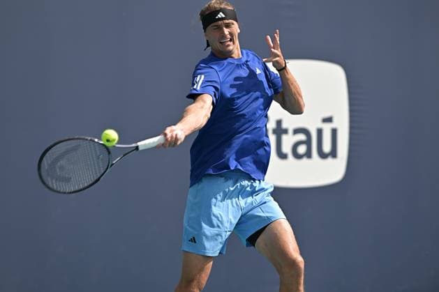 MIAMI GARDENS, FL - MARCH 21: Alexander Zverev (Germany) is seen during practice during the Miami Open on March 21, 2024, at Hard Rock Stadium in Miami Gardens, FL. (Photo by Michele Eve Sandberg Icon Sportswire) TENNIS: MAR 21 Miami Open EDITORIAL USE ONLY Icon240321046