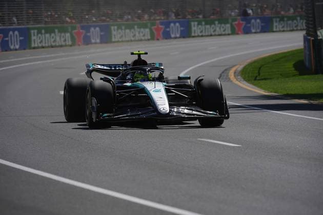 22.03.2024, Albert Park Circuit, Melbourne, FORMULA 1 ROLEX AUSTRALIAN GRAND PRIX 2024 ,im Bild Lewis Hamilton (GBR), Mercedes-AMG Petronas Formula One Team Melbourne Albert Park Circuit Victoria Australien