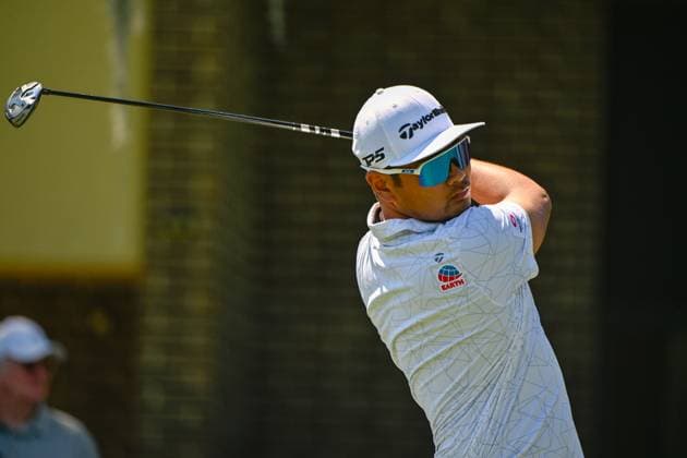 PALM HARBOR, FL - MARCH 21: Ryo Hisatsune (JPN) watches his tee shot on 2 during Rd1 of the Valspar Championship at Innisbrook Resort - Copperhead, on March 21, 2024, in Palm Harbor, Florida. (Photo by Ken Murray Icon Sportswire) GOLF: MAR 21 PGA, Golf Herren Valspar Championship EDITORIAL USE ONLY Icon2403210571