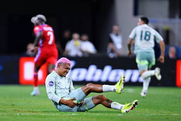 RECORD DATE NOT STATED CONCACAF NATIONS LEAGUE 2023-2024 Panama vs Mexico SF Julian Araujo of Mexico during the Semifinals match between Panama and Mexico (Mexican national team, Nationalteam as part of the 2024 Concacaf Nations League, at AT-T Stadium, Arlington, Texas, on March 21, 2024. ARLINGTON TEXAS UNITED STATES  Copyright: xJorgexMartinezx 20240321213212_CNL_24_SF_PAN_MEX_ARAUJO260