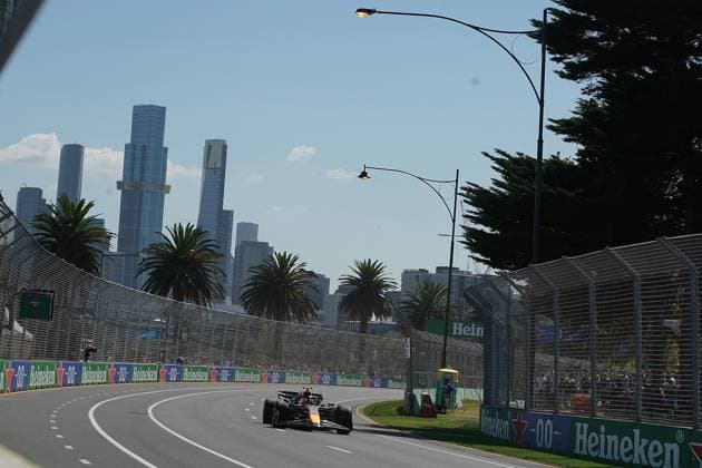 22.03.2024, Albert Park Circuit, Melbourne, FORMULA 1 ROLEX AUSTRALIAN GRAND PRIX 2024 ,im Bild Sergio Perez (MEX), Oracle Red Bull Racing Melbourne Albert Park Circuit Victoria Australien