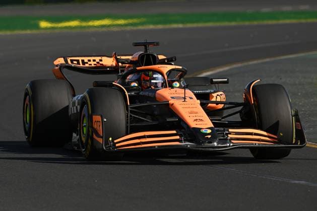 AUSTRALIAN F1 GRAND PRIX, Oscar Piastri of McLaren during Free Practice Two at the Albert Park Grand Prix Circuit in Melbourne, Friday, March 22, 2024. ( NO ARCHIVING, EDITORIAL USE ONLY, NO USE IN BOOKS WITHOUT CONSENT MELBOURNE VICTORIA AUSTRALIA  Copyright: xJOELxCARRETTx 20240322001920986010