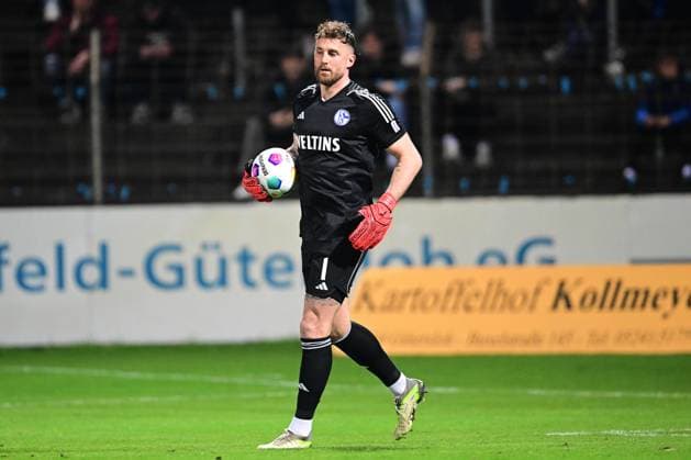 20-03-2024 pmk NH107661 Fussball Maenner Testspiel Saison 2023 2024 FC Guetersloh - FC Schalke 04 Ohlendorf Stadion im Heidewald Guetersloh Ralf FAEHRMAN (01) -Torwart- Schalke *** 20 03 2024 pmk NH107661 Soccer men test match season 2023 2024 FC Guetersloh FC Schalke 04 Ohlendorf Stadion im Heidewald Guetersloh Ralf FAEHRMAN 01 Goalkeeper Schalke
