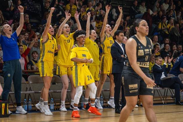 Basketball Berlin 22.03.2024 Saison 2023 2024 1. Bundesliga DBBL Alba Berlin - Saarlouis Royals Jubel Alba