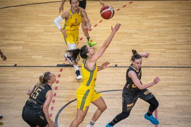 Basketball Berlin 22.03.2024 Saison 2023 2024 1. Bundesliga DBBL Alba Berlin - Saarlouis Royals Theresa Simon (Alba, No.03)
