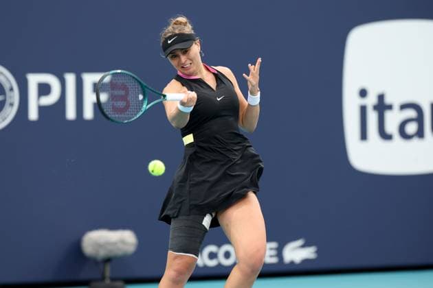 March 22, 2024, Miami Gardens, Florida, United States Of America: MIAMI GARDENS, FLORIDA - MARCH 22: Aryna Sabalenka of Belarus defeats Paula Badosa of Spain in the second round on Day 7 of the Miami Open Presented by Itau at Hard Rock Stadium on March 22, 2024 in Miami Gardens, Florida ...People: Paula Badosa Miami Gardens United States Of America - ZUMAs214 20240322_ada_s214_015 Copyright: xSMGx