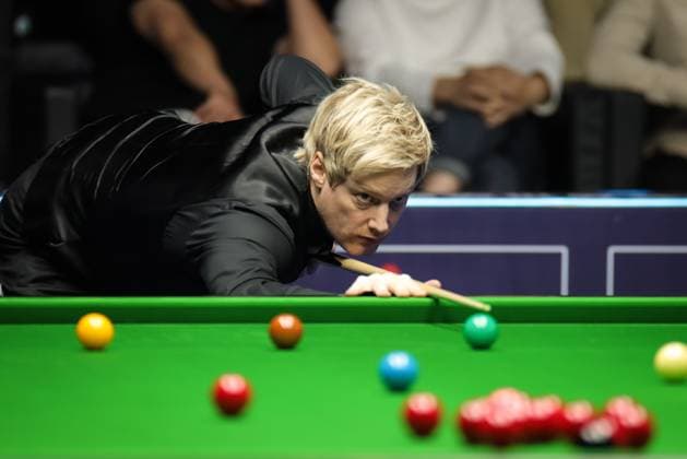 Sport Themen der Woche KW12 Sport Bilder des Tages SHANGRAO, CHINA - MARCH 22: Neil Robertson of England plays a shot in the Quarter-final match against Barry Hawkins of England on day five of the 2024 Huading Nylon World Open at Yushan Centre on March 22, 2024 in Shangrao, Jiangxi Province of China.  Copyright: xVCGx 111487020579