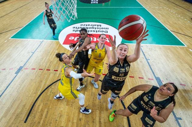Basketball Berlin 22.03.2024 Saison 2023 2024 1. Bundesliga DBBL Alba Berlin - Saarlouis Royals Monika Jasnowska (Saarlouis, No.15)