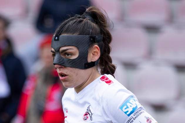GOOGLE PIXEL Frauen-Bundesliga: 1. FC Köln - 1. FC Nürnberg, 23.03.2024 Manjou Wilde (1. FC Köln, 7). GOOGLE PIXEL Frauen-Bundesliga, 1. FC Köln - 1. FC Nürnberg, 17. Spieltag, am 23.03.2024, Franz-Kremer-Stadion, Köln DFL regulations prohibit any use of photographs as image sequences and or quasi-video Copyright: xBEAUTIFULxSPORTS Meuselx