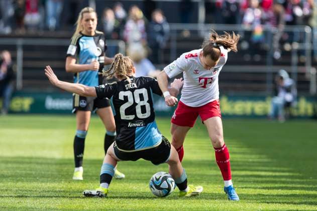 GOOGLE PIXEL Frauen-Bundesliga: 1. FC Köln - 1. FC Nürnberg, 23.03.2024 Madeleine Steck (1. FC Nürnberg, 28) im Zweikampf mit Dora Zeller (1. FC Köln, 19). GOOGLE PIXEL Frauen-Bundesliga, 1. FC Köln - 1. FC Nürnberg, 17. Spieltag, am 23.03.2024, Franz-Kremer-Stadion, Köln DFL regulations prohibit any use of photographs as image sequences and or quasi-video Copyright: xBEAUTIFULxSPORTS Meuselx