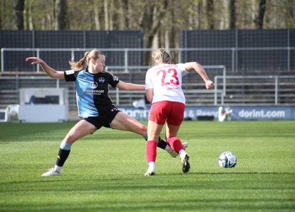 23.03.2024, xgrfx, Fussball 1.Bundesliga Damen, 1.FC Köln Frauen - 1.FC Nürnberg emspor, v.l. Marleen Schimmer (1.FC Köln) (DFL DFB REGULATIONS PROHIBIT ANY USE OF PHOTOGRAPHS as IMAGE SEQUENCES and or QUASI-VIDEO) Köln