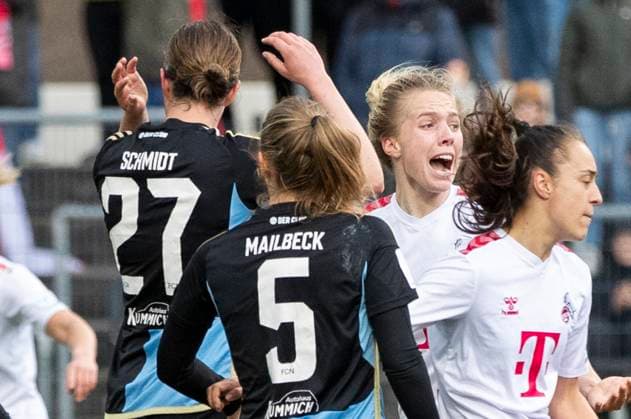 GOOGLE PIXEL Frauen-Bundesliga: 1. FC Köln - 1. FC Nürnberg, 23.03.2024 Celina Degen (1. FC Köln, 5) bejubelt ihr Tor zum 3:2. GOOGLE PIXEL Frauen-Bundesliga, 1. FC Köln - 1. FC Nürnberg, 17. Spieltag, am 23.03.2024, Franz-Kremer-Stadion, Köln DFL regulations prohibit any use of photographs as image sequences and or quasi-video Copyright: xBEAUTIFULxSPORTS Meuselx