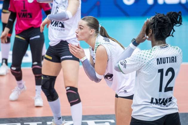 Elena Koemmling (USC Muenster, 07) Allianz MTV Stuttgart - USC Muenster, 23.03.2024, Stuttgart (SCHARRena), DEU Allianz MTV Stuttgart - USC Muenster, Volleyball Bundesliga, Frauen, VBL, Saison 2023 24, 23.03.2024, Stuttgart (SCHARRena), DEU Stuttgart Copyright: xSandyxDinkelackerx EP_SDR