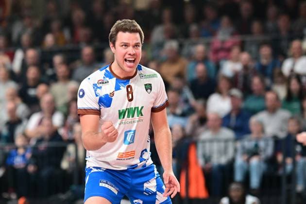 Volleyball I Herren I 2023-2024 I Bundesliga I Playoffs I Viertelfinale I Spiel 2 I SVG Lüneburg - WWK Volleys Herrsching I 23.3.2024 Freisteller Filip John (6, WWK Volleys Herrsching) Lüneburg LKH Arena Niedersachsen Deutschland Copyright: xLobeca AndreasxHannigx