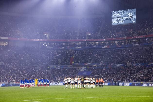Sport Bilder des Tages UEFA Freundschaftsspiel: Frankreich - Deutschland; 23.03.2024 Gedenkminute zu Ehren von Franz Beckenbauer und Andreas Brehme UEFA Freundschaftsspiel: Frankreich - Deutschland, Lyon, Groupama Stadium am 23.03.2024 Copyright: xBEAUTIFULxSPORTS Wunderlx